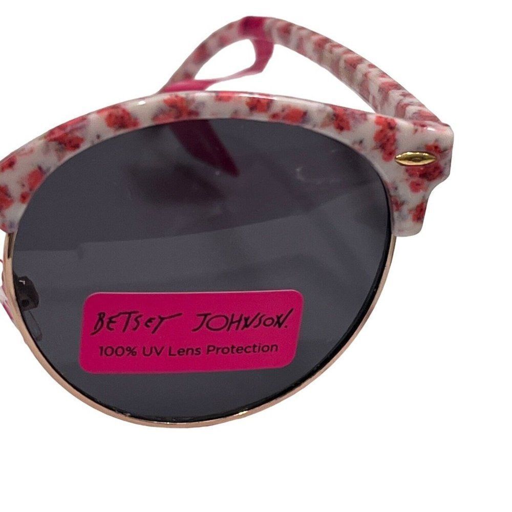 Betsey Johnson Sunglasses Women’s‎ Pink Floral Round White Pin Up Retro Novelty